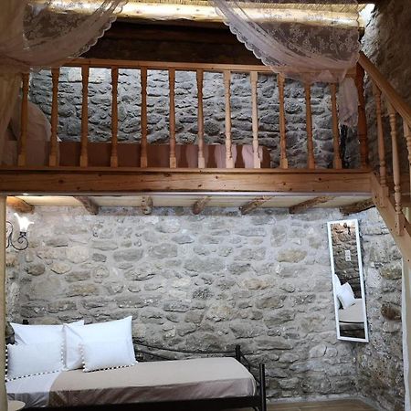 M&M Stone-Village House-Family-Vintage Lindos  Ngoại thất bức ảnh