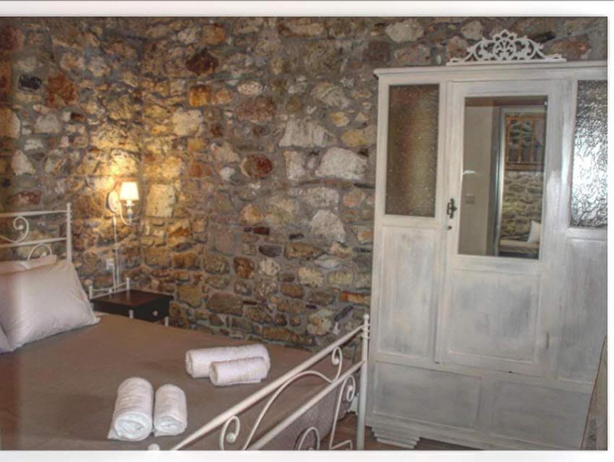 M&M Stone-Village House-Family-Vintage Lindos  Ngoại thất bức ảnh